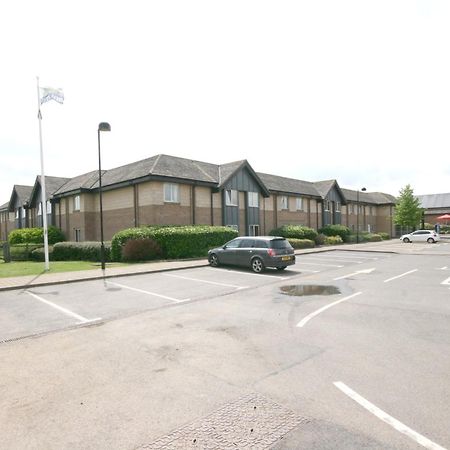 Days Inn Peterborough Eksteriør billede